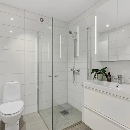 Apartment Spacious With Short Distance To Center *