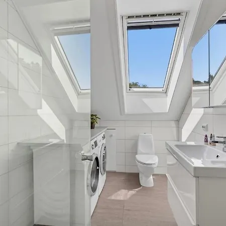 Appartamento Spacious With Short Distance To Center